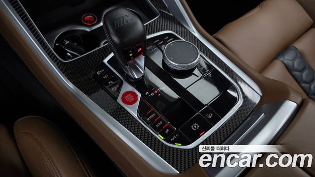 BMW X5M 2021 — photo 12