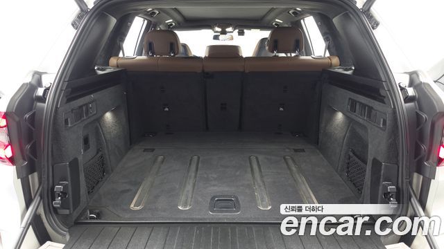 BMW X5M 2021 — photo 26