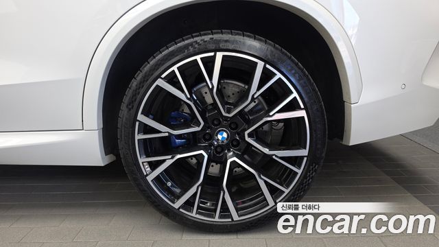 BMW X5M 2021 — photo 7