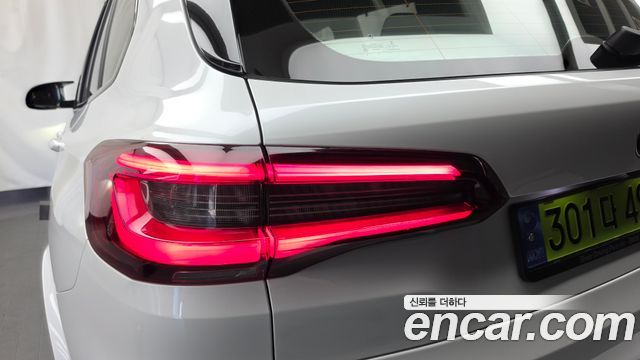BMW X5M 2021 — photo 9