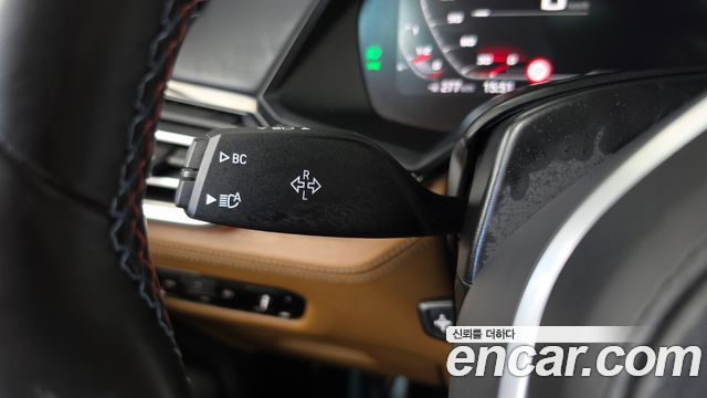 BMW X5M 2021 — photo 31