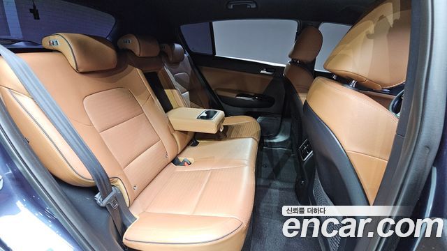 Kia Sportage 2018 — photo 31