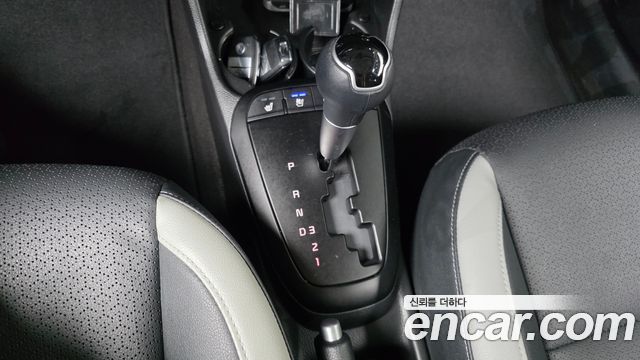 Kia morning 2023 — photo 12