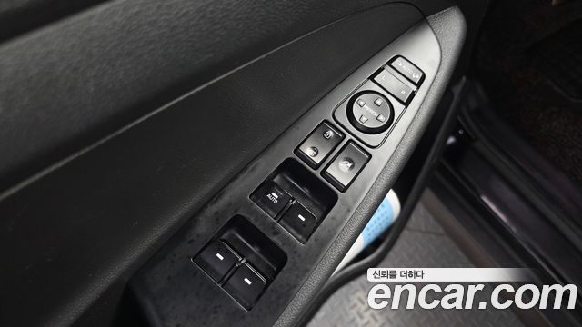 Hyundai Tucson 2017 — photo 28