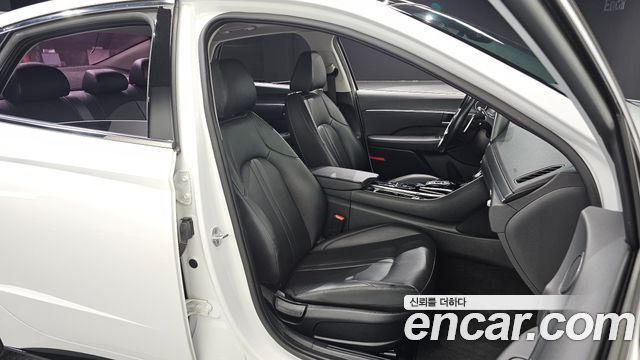 Hyundai Sonata 2020 — photo 16