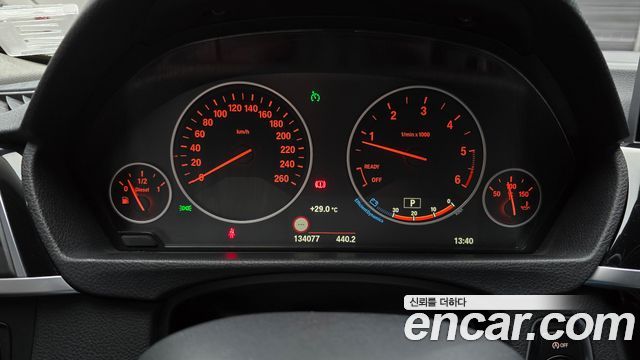 BMW 3-Series 2016 — photo 8