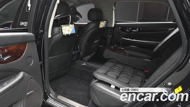 Hyundai Equus 2013 — photo 17