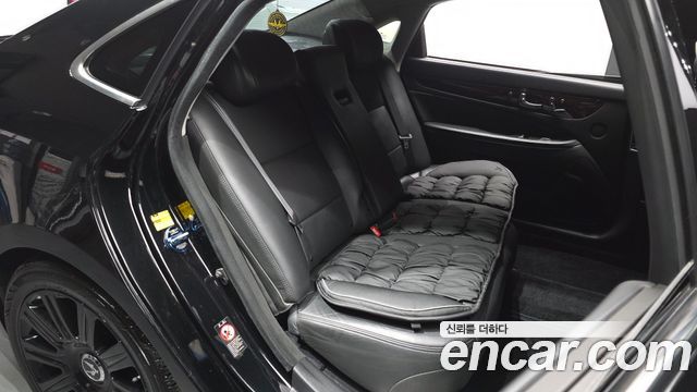 Hyundai Equus 2013 — photo 18