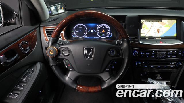 Hyundai Equus 2013 — photo 20
