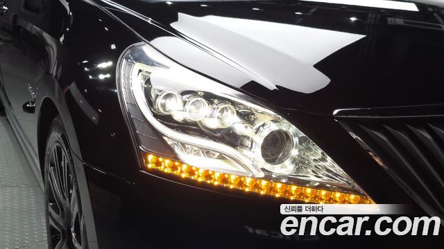 Hyundai Equus 2013 — photo 8