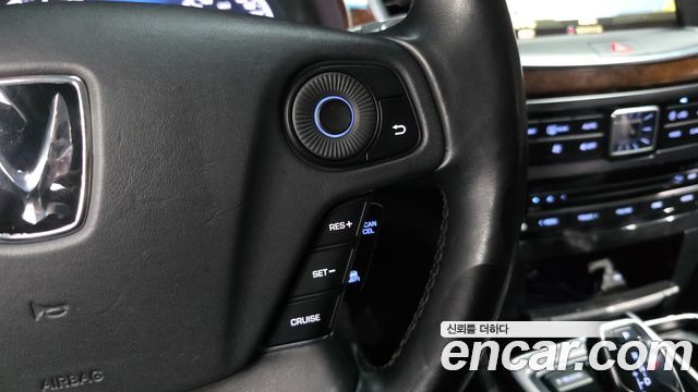 Hyundai Equus 2013 — photo 33