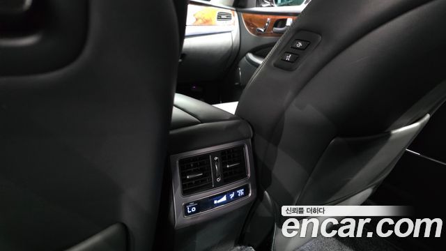 Hyundai Equus 2013 — photo 38