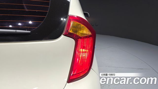 Kia morning 2016 — photo 9