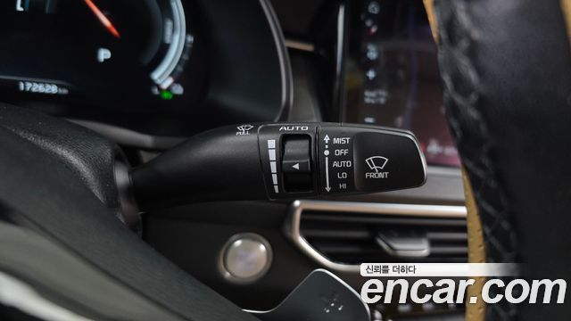 Kia K7 2020 — photo 28
