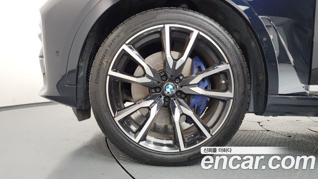 BMW X7 2021 — photo 5