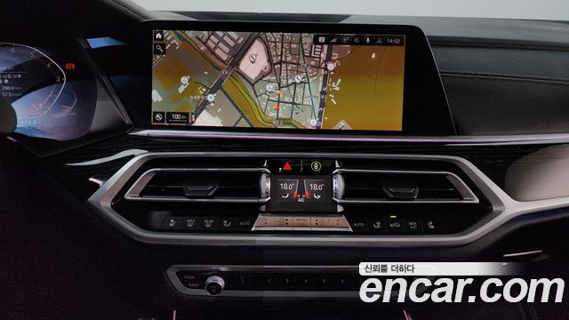 BMW X7 2021 — photo 19