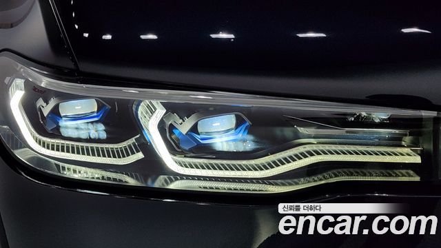 BMW X7 2021 — photo 8