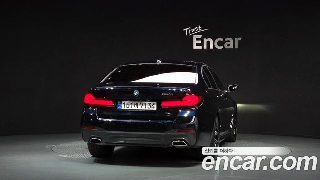 BMW 5-Series 2022 — photo 4