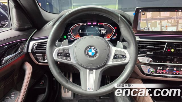 BMW 5-Series 2022 — photo 5