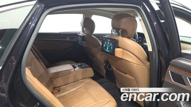 Hyundai Genesis 2016 — photo 17