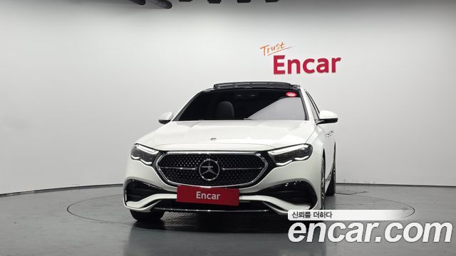 Mercedes-Benz E-Class 2026 — photo 3