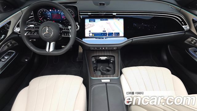 Mercedes-Benz E-Class 2026 — photo 7