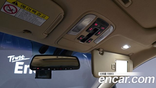Kia Canival 2018 — photo 26
