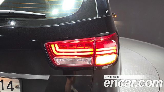 Kia Canival 2018 — photo 9