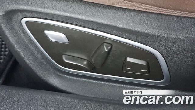 Renault Korea SM6 2021 — photo 26