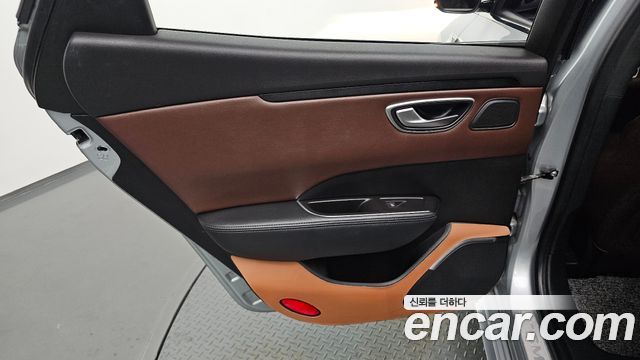 Renault Korea SM6 2021 — photo 15