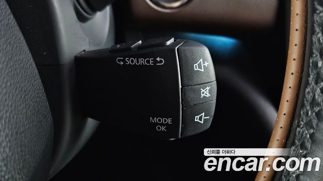 Renault Korea SM6 2021 — photo 32