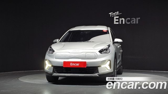 Kia Niro 2023 — photo 3