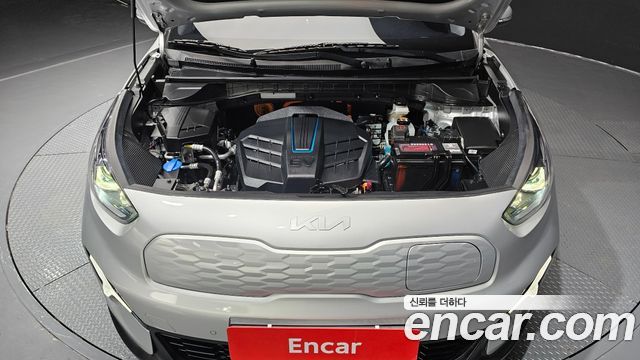 Kia Niro 2023 — photo 5