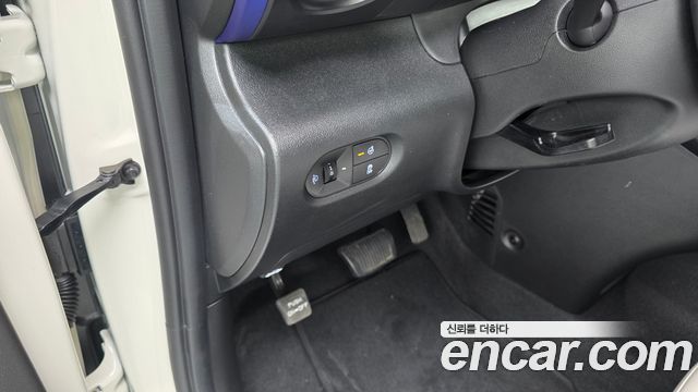 Hyundai Casper 2024 — photo 18
