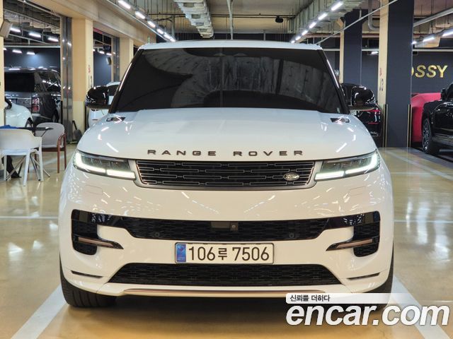 Land Rover Range Rover Sport 2023 — photo 2