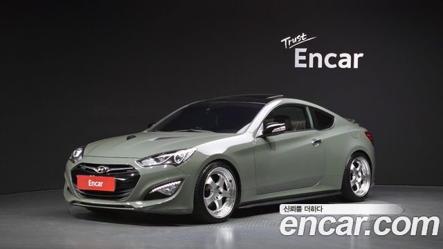 Hyundai Genesis 2009 — photo 1