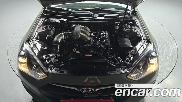 Hyundai Genesis 2009 — photo 6