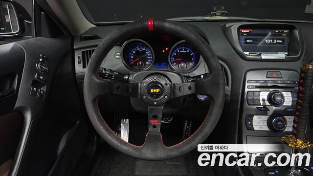 Hyundai Genesis 2009 — photo 12