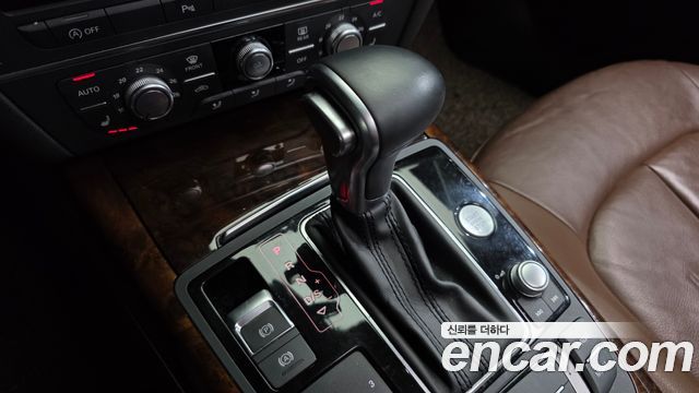 Audi A6 2014 — photo 9