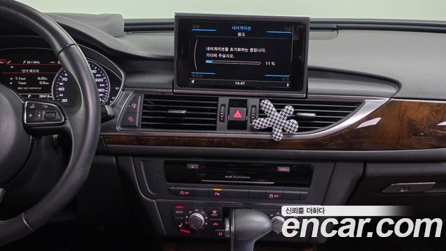 Audi A6 2014 — photo 14