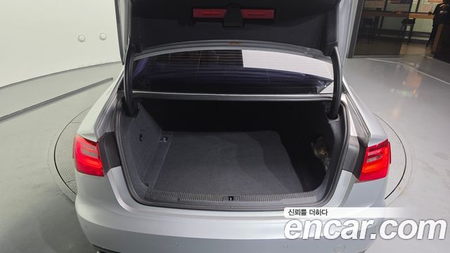 Audi A6 2014 — photo 20