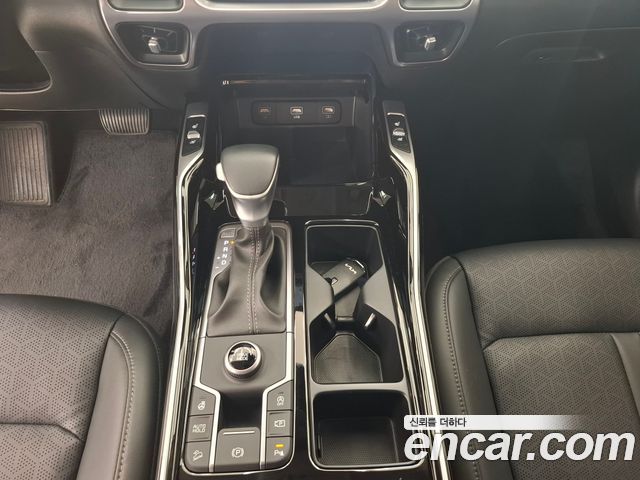 Kia Sorento 2023 — photo 10