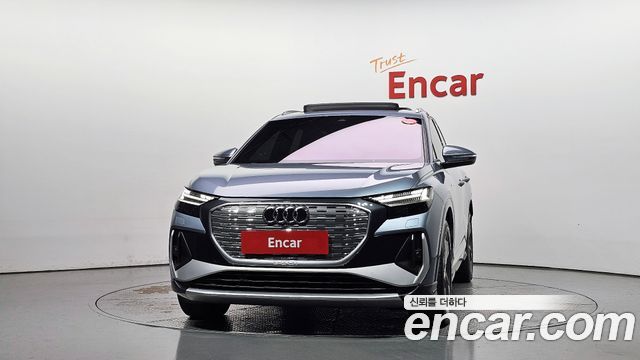 Audi Q4 e-tron 2022 — photo 3