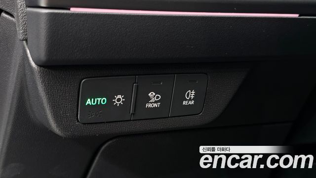 Audi Q4 e-tron 2022 — photo 28