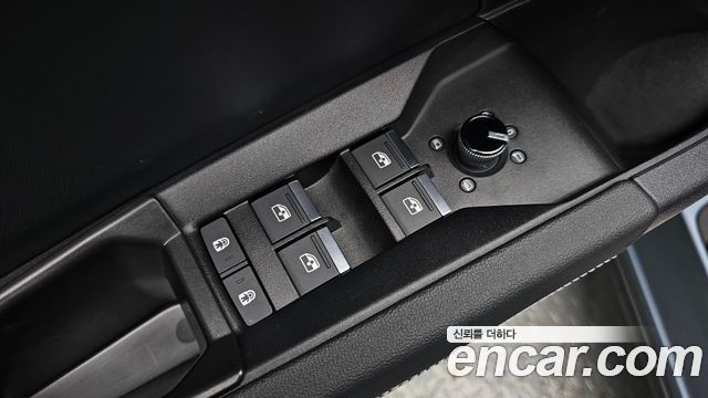 Audi Q4 e-tron 2022 — photo 30