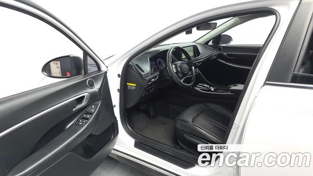 Hyundai Sonata 2020 — photo 13