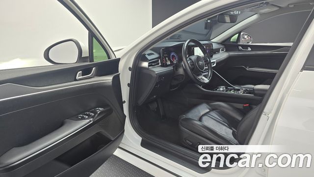 Kia K5 2021 — photo 10