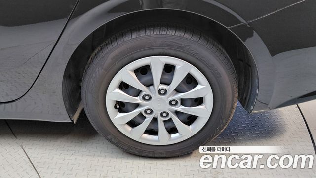 Kia K3 2023 — photo 7
