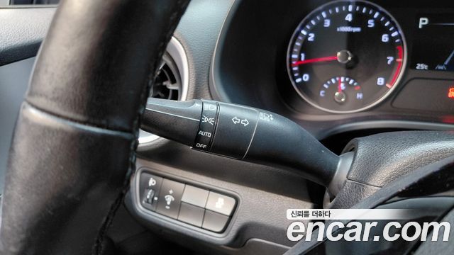 Kia K3 2023 — photo 28