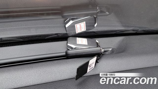 Kia K3 2023 — photo 29